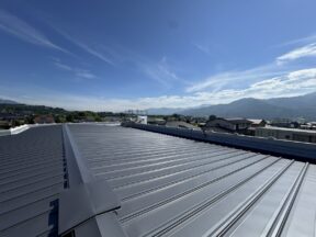 R8 某物件屋根カバー工法改修工事